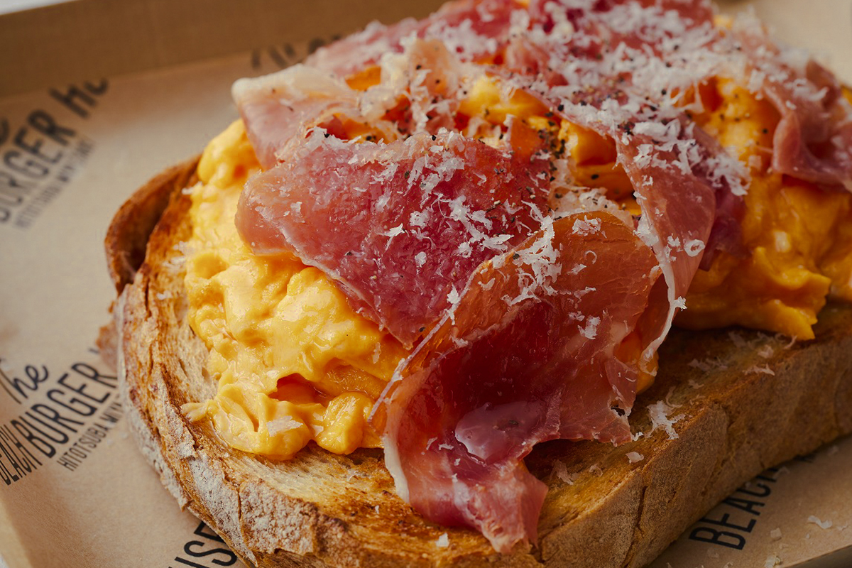 THE BEACH BURGER HOUSE