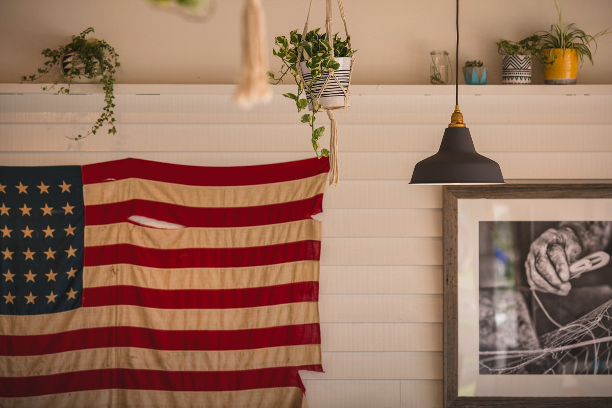 THE BEACH BURGER HOUSE